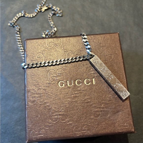 Gucci Silver Bar Pendant Necklace